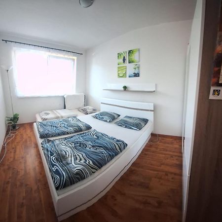 Apartman S Terasou Ошчадница Экстерьер фото
